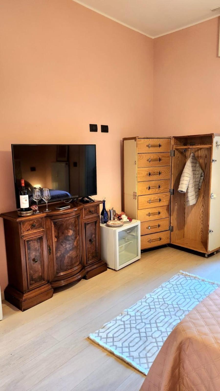Magnificent Rooms Verona Center Bagian luar foto